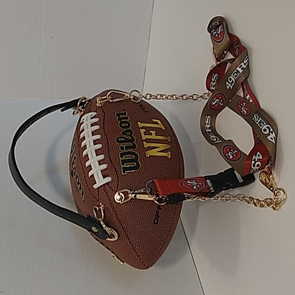 HANDMADE Football Purse (SAN FRANCISCO 49ERS) 🏈 - Picture 9 of 17